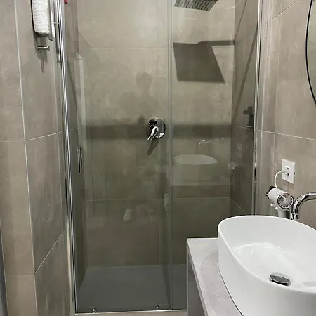 Alojamento de Acomodação e Pequeno-almoço Downtown Bérgamo